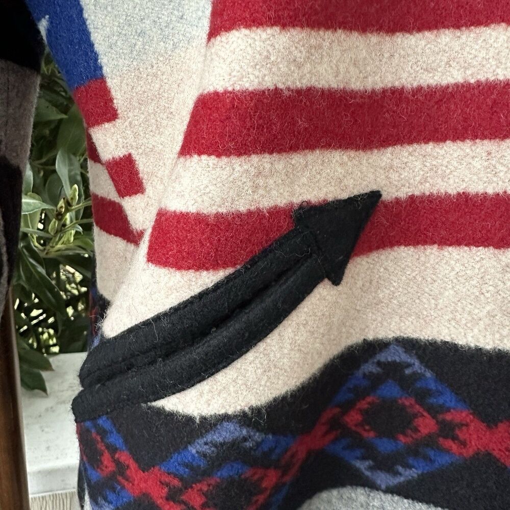 Pendleton Reversible Wool Coat Rare Buffalo Western Blanket Size M Americana - Picture 7 of 10